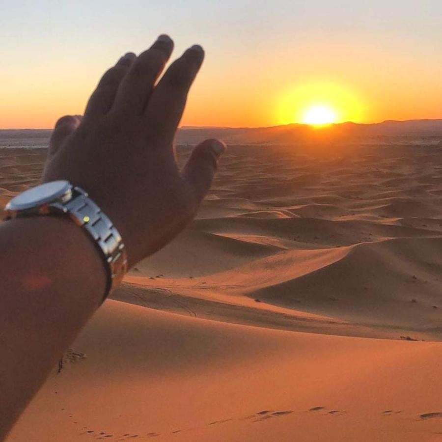 Original Luxury Camp Hotel Merzouga Bagian luar foto
