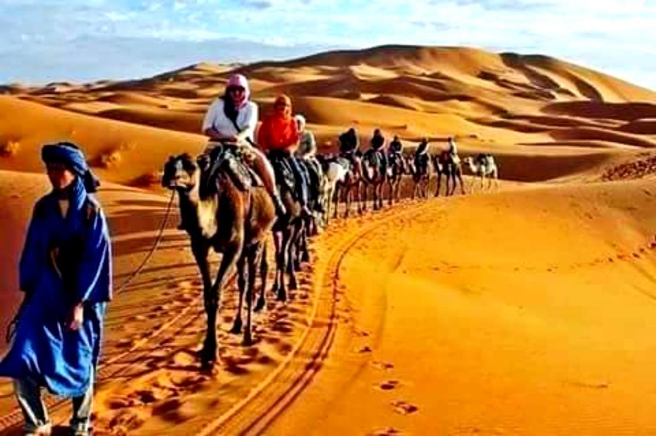 Original Luxury Camp Hotel Merzouga Bagian luar foto