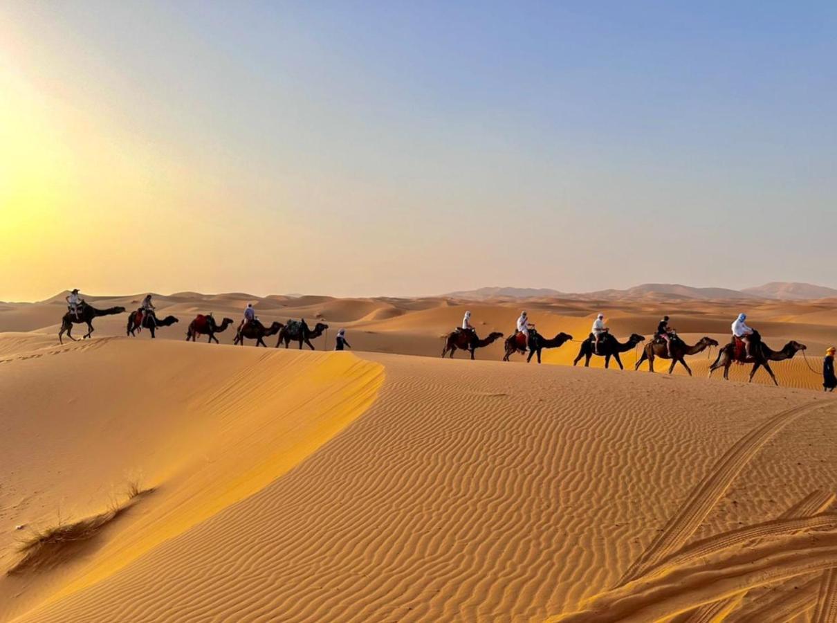 Original Luxury Camp Hotel Merzouga Bagian luar foto